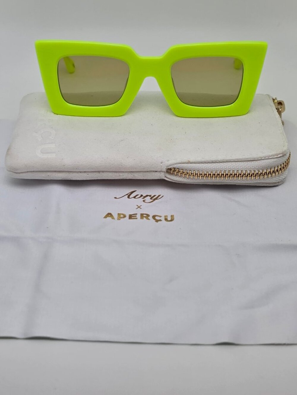 Apercu x Avry Passion Fruit First Edition Neon Green Frame Green Lens Sungalsses